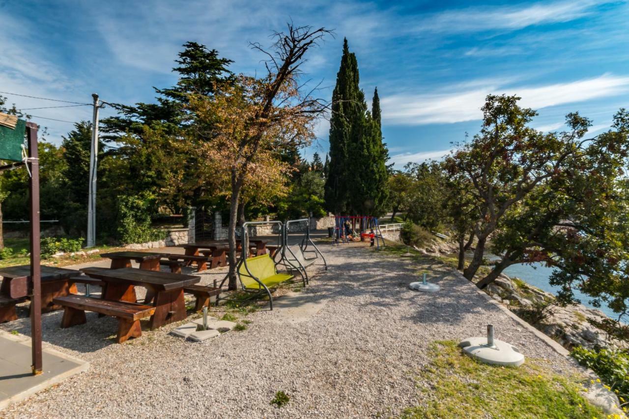 Apartmani "Ostro" Crikvenica Kraljevica Luaran gambar